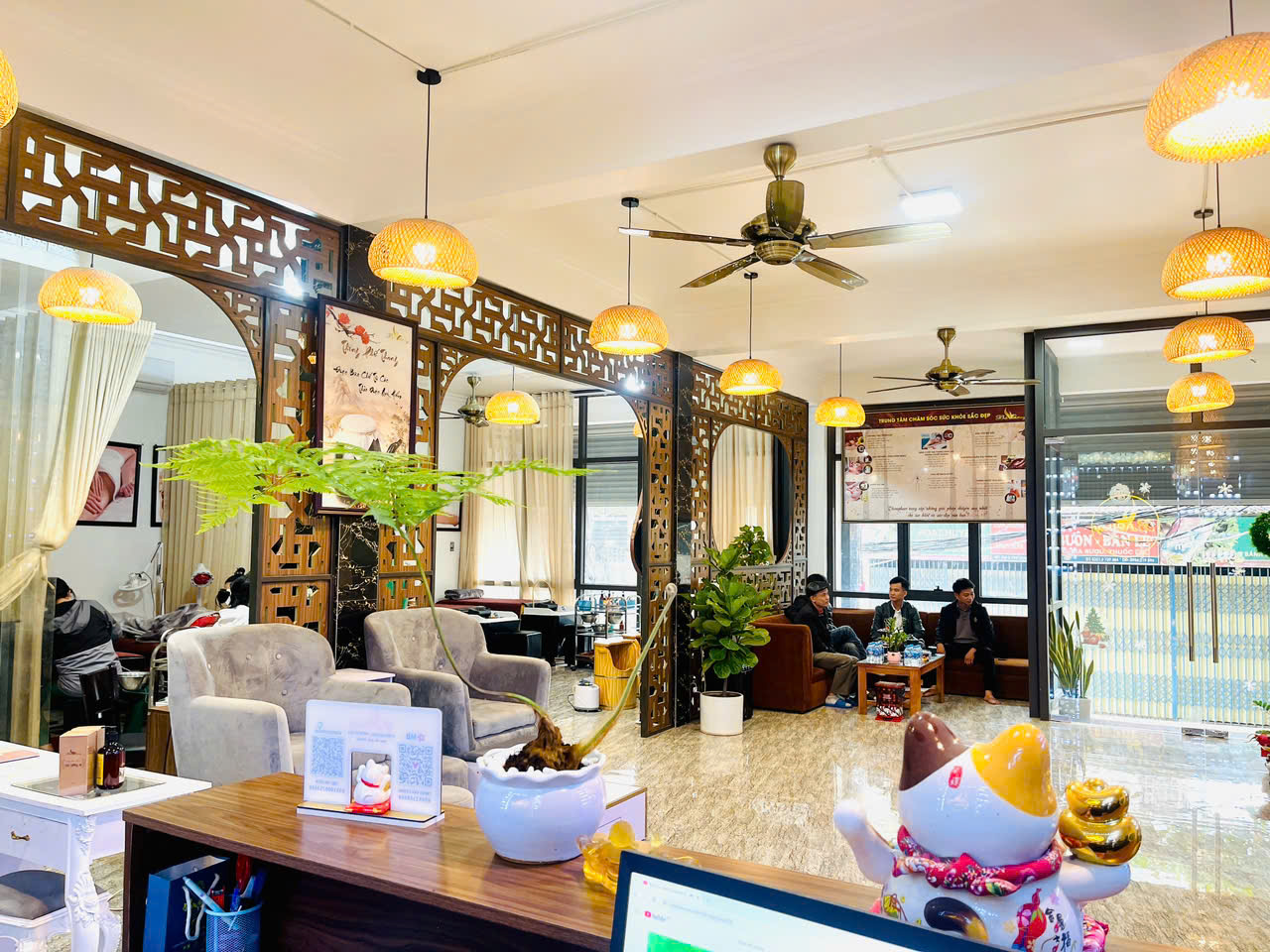 Spa Bà Thông - Hiền Chu
